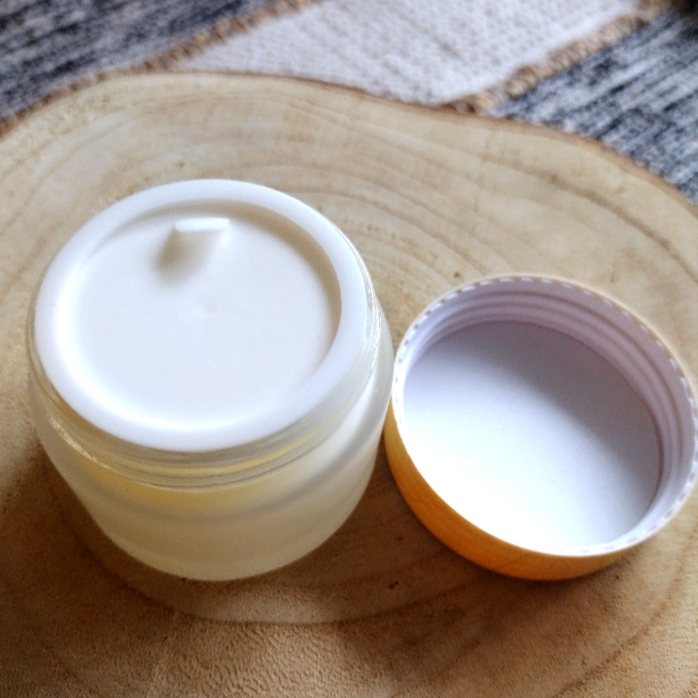 Organic Healing Tallow Balm with Honey and Electrolytes 2 oz - Picture 4 of 6